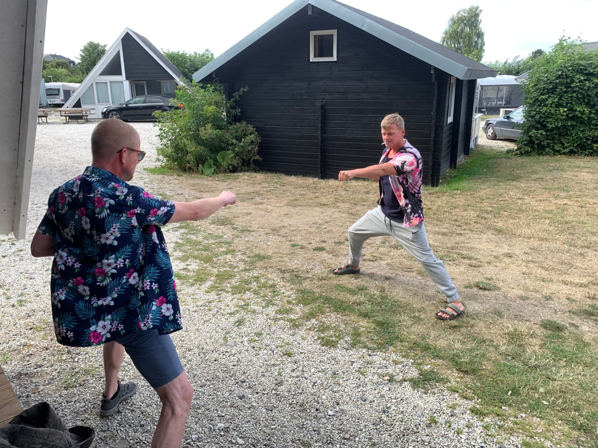 Uenighed om setlisten løses på campingpladsen.